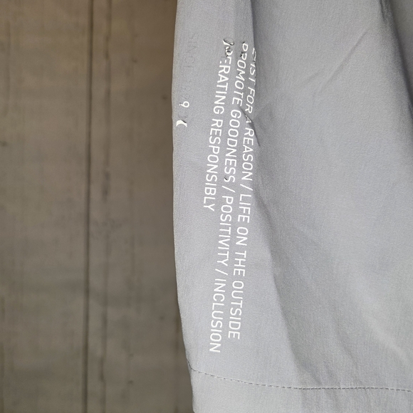 Hurley Light Gray Drawstring Shorts - Picture 4 of 4